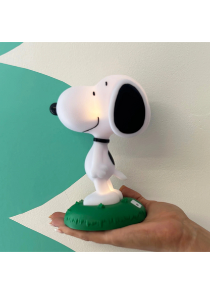 House of Disaster - Peanuts Mini Standing Snoopy LED