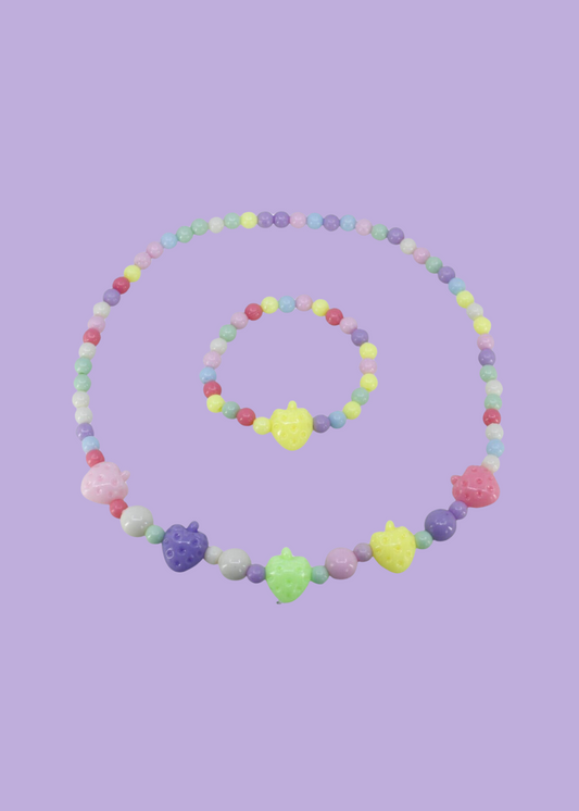 The Edit - Cute 90s Style Strawberry Bead Choker Necklace & Bracelet Set