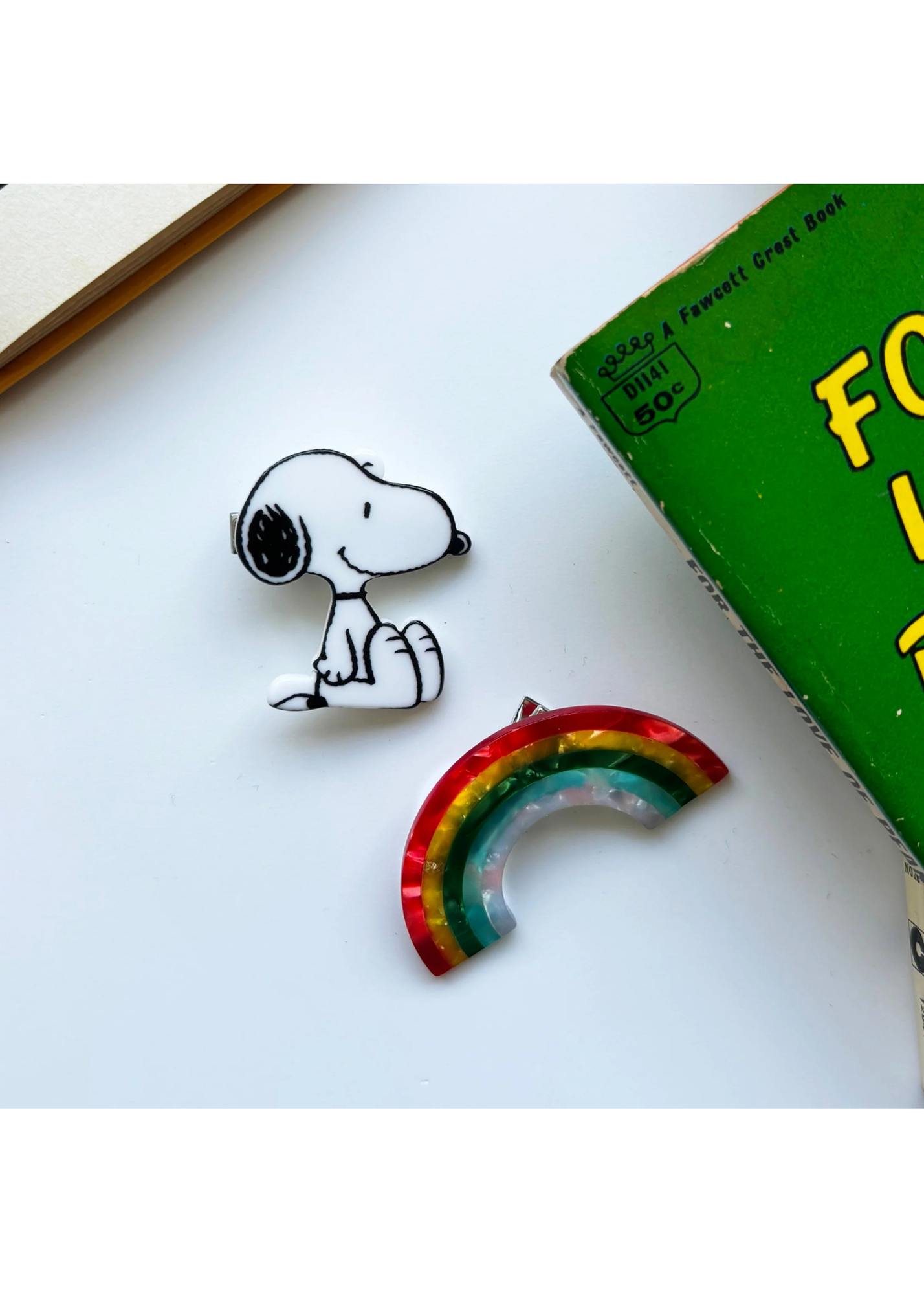 House of Disaster - Peanuts Rainbow Snoopy Hair Clips