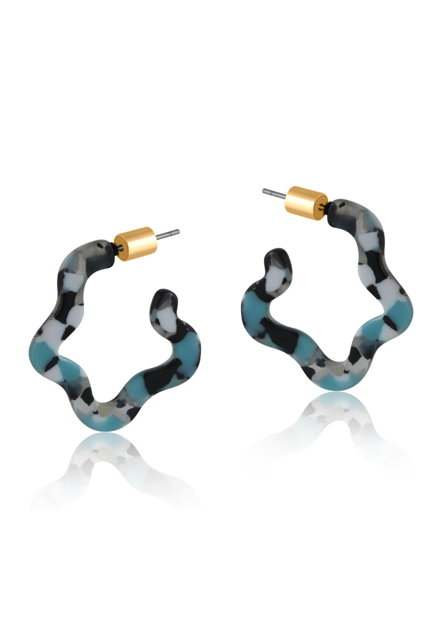 Big Metal London - Erica Small Squiggle Resin Earrings in Blue, Black and White